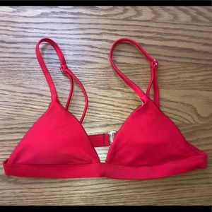 💛 SOLD 💛 Thin Strap Plunge Bikini Top